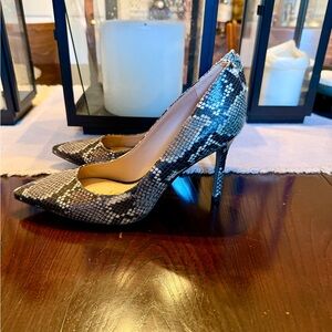 Sam Edelman Gray and Black Snakeskin Heels